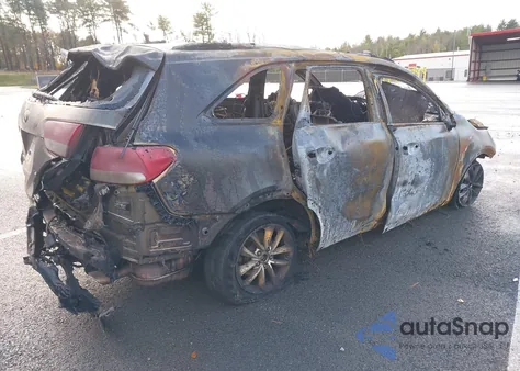 2016 Kia Sorento 3.3L Lx from USA, damaged, VIN 5XYPGDA5XGG136832